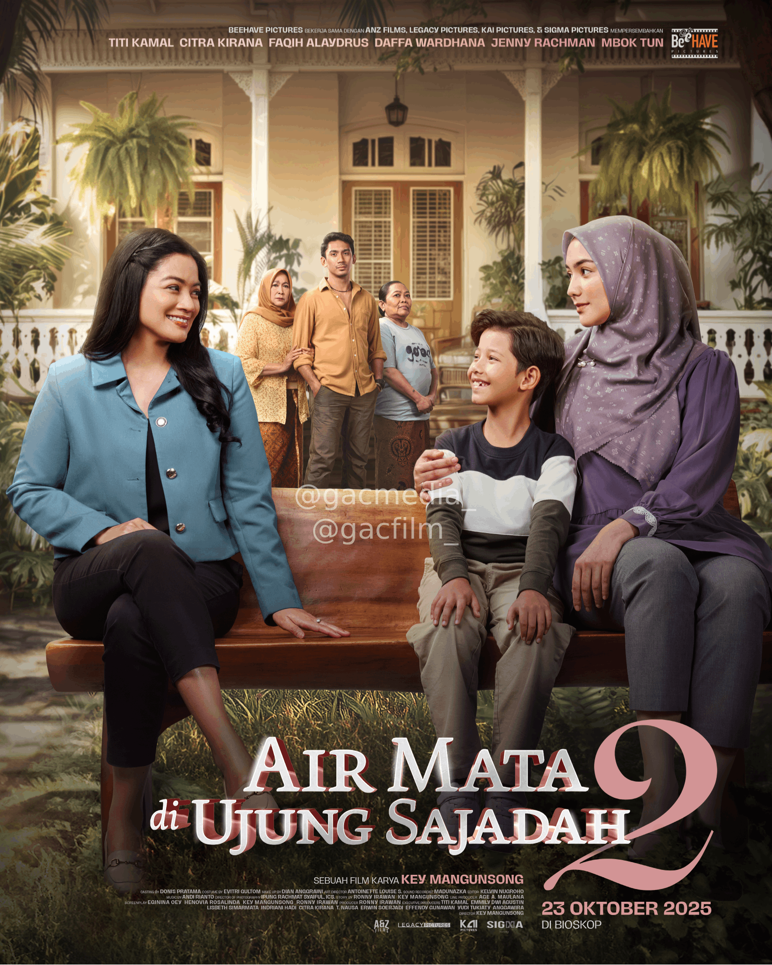 Poster resmi film Air Mata di Ujung Sajadah 2 yang akan tayang 23 Oktober 2025