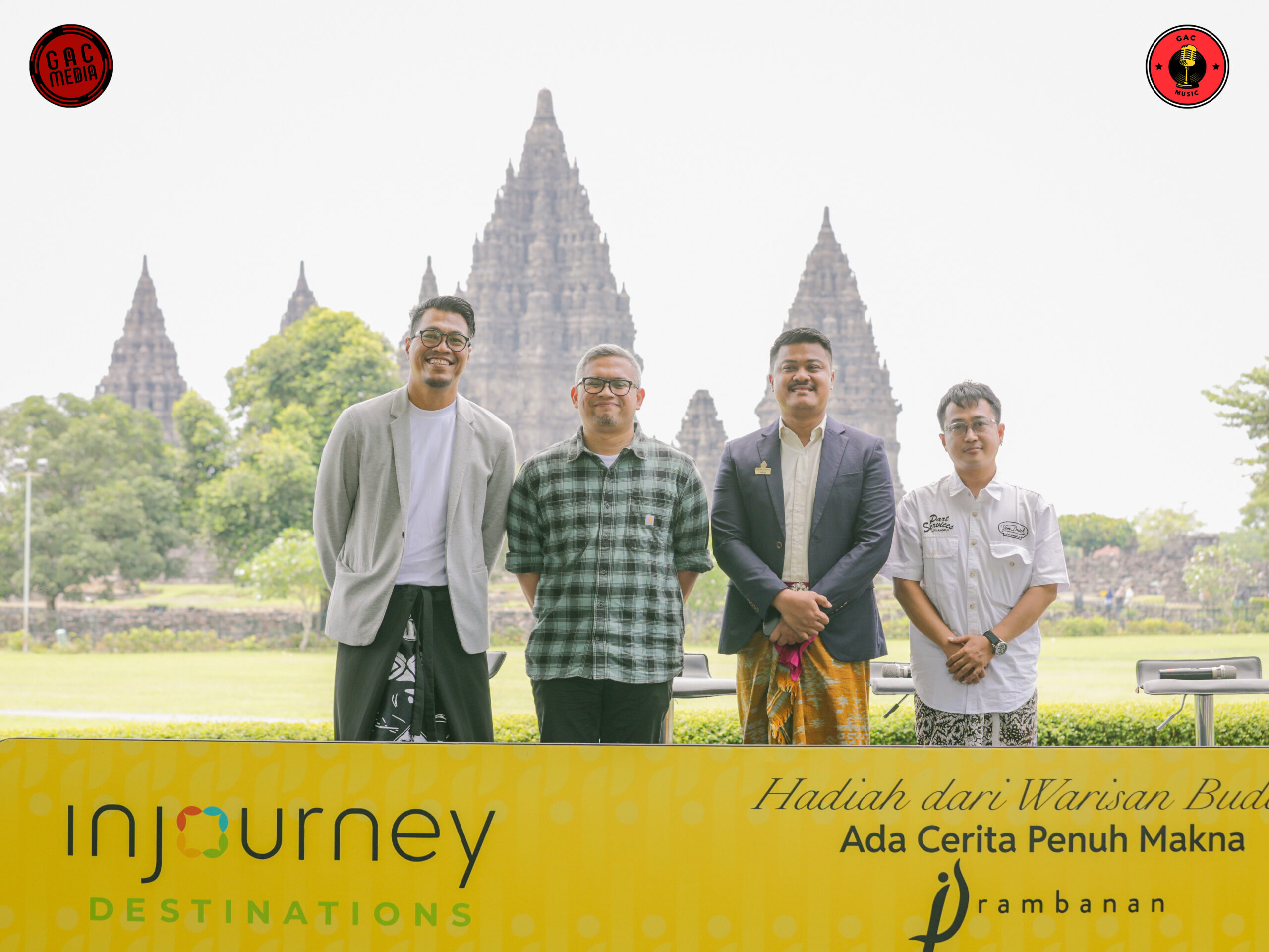 Suasana Swara Prambanan di kawasan Candi Prambanan saat perayaan akhir tahun