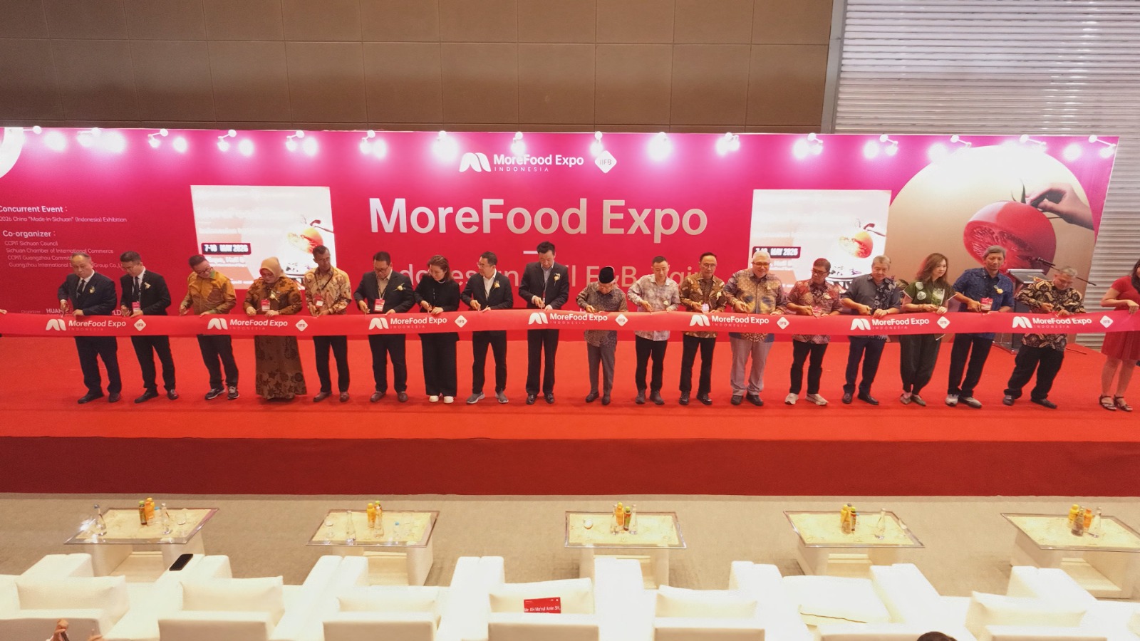 Opening ceremony MoreFood Expo Indonesia 2026 di JIExpo Kemayoran Jakarta.
